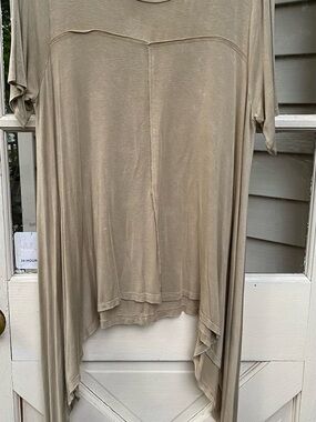 Anthony Ryan Relaxed Handkerchief Hem Tunic Top - Taupe